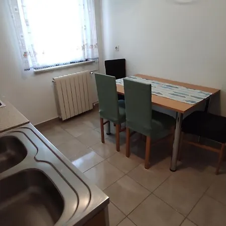 Karmen In Mali Maj Gæstehus *